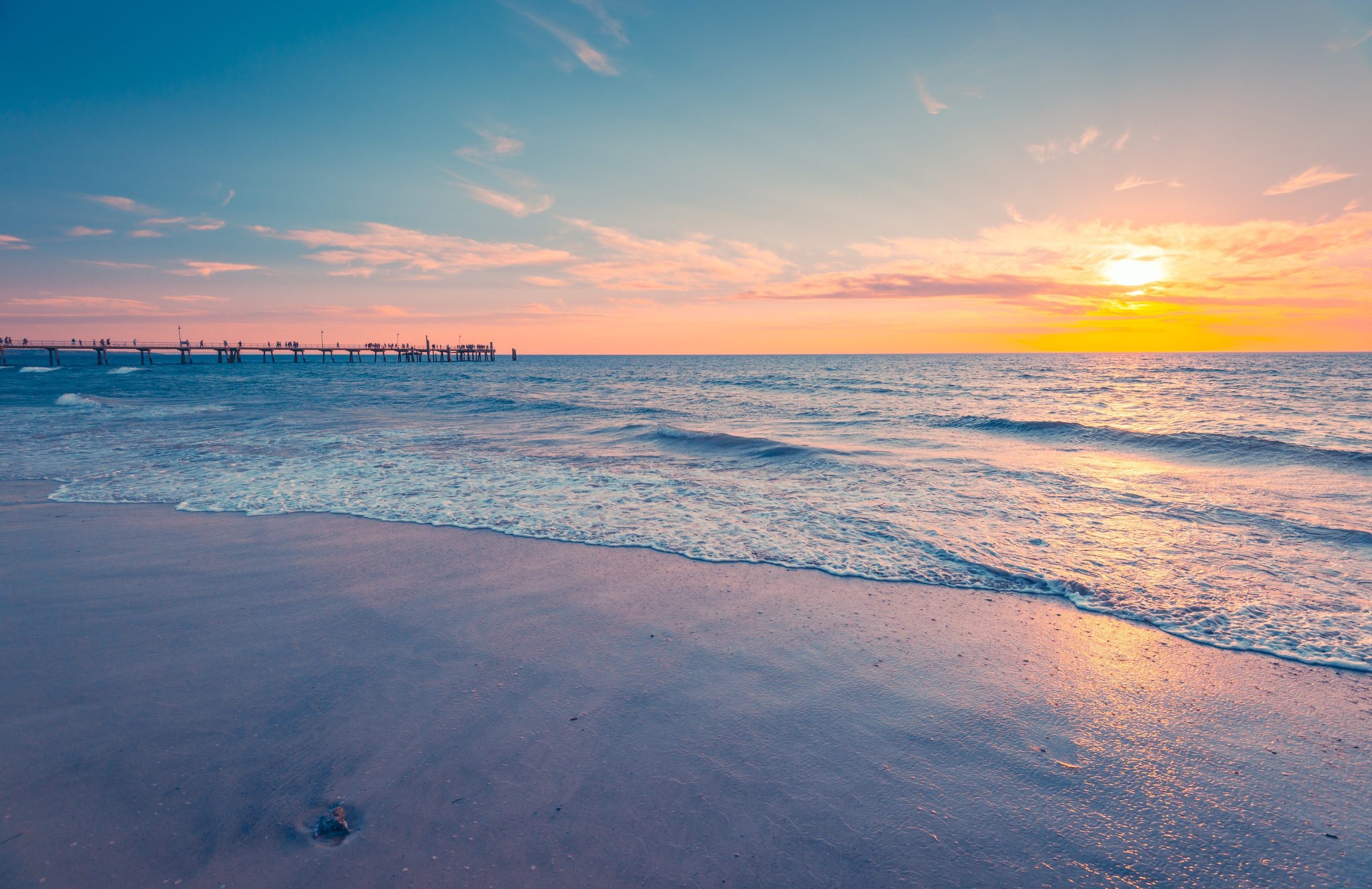 Holiday & Corporate AccomodationGlenelg Beach Apartments